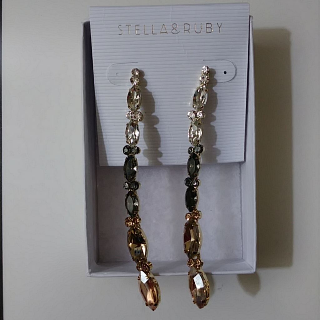 - Stela & Ruby Earrings
